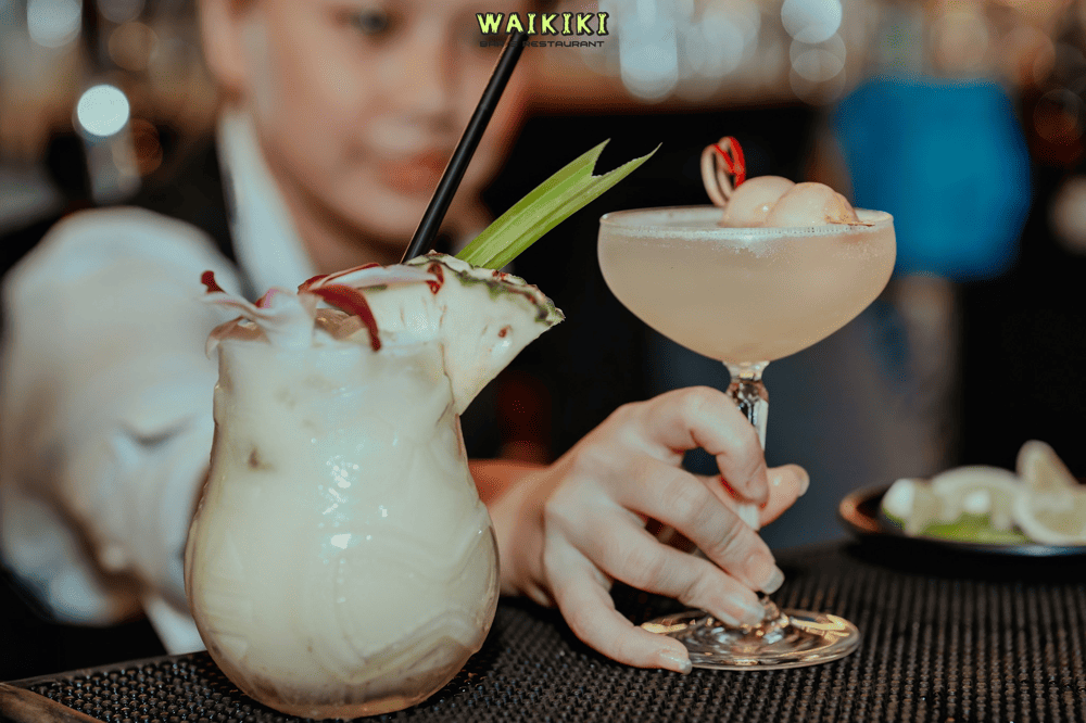 Tropical cocktails bursting with fresh flavors, inspired by rich Polynesian culture (Source: Fanpage Waikiki Bar & Restaurant)